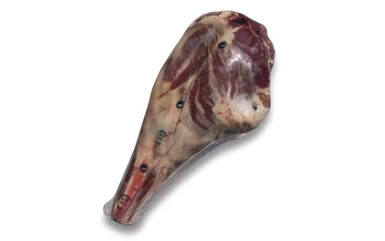 Задня нога Ягня на кістці (Lamb hind leg bone in)