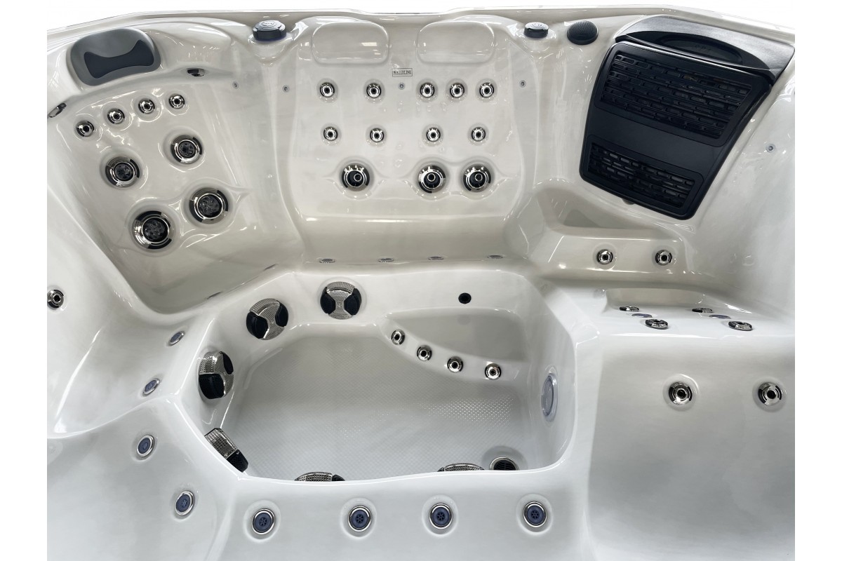 SPA бассейн Superior Spas Premium Maximus (Англия), 260×220×94 см