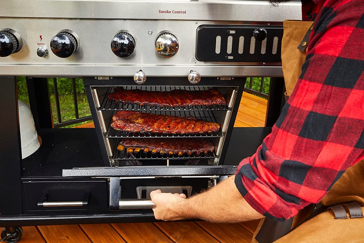 Комбинированный гриль Pit Boss Memphis Ultimate Combo угольно-газовый с коптильной камерой 10617