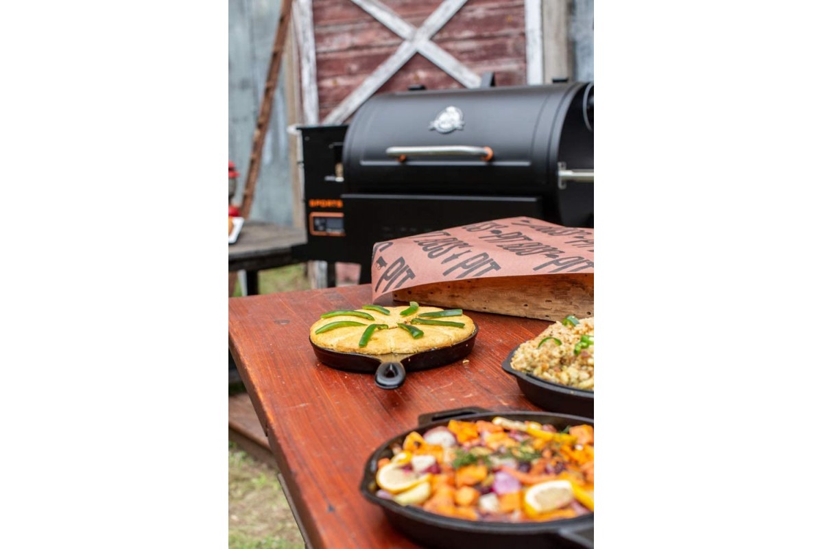 Набор чугунных изделий Pit Boss, 2 сковороды, 1 котел, 2 крышки, кожаная рукавица, 40266