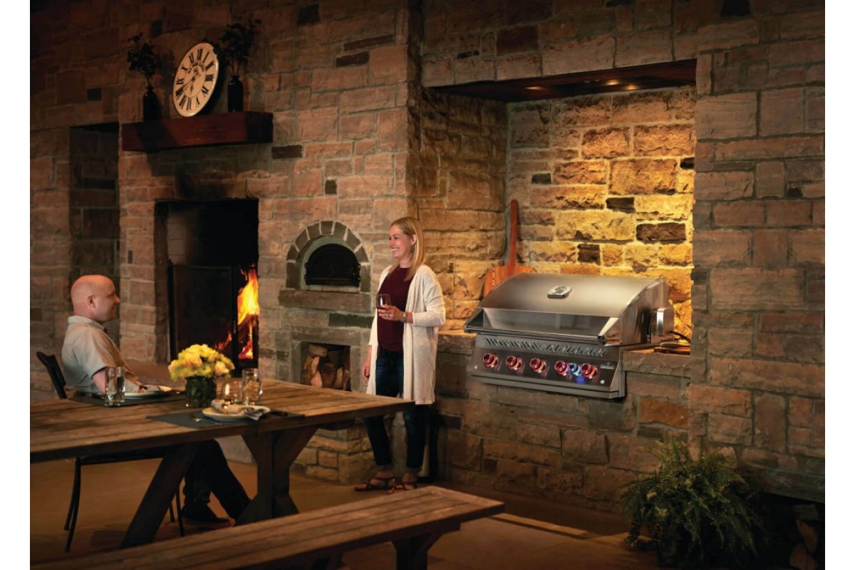 Встраиваемый газовый гриль Napoleon 700 Series BIG38 (5+1 горелки) c вертелом нерж сталь BIG38RBPSS-RC