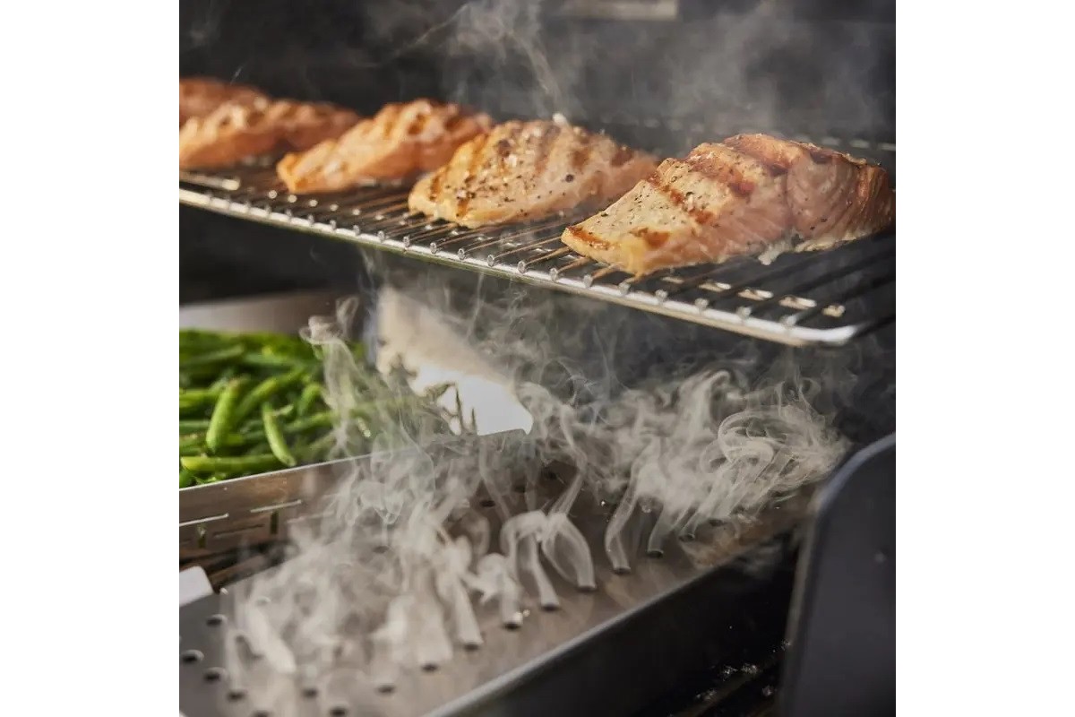 Газовый гриль Weber Summit FS38 E черный 1500059