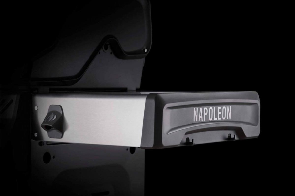 Газовый гриль Napoleon Rogue SE 425, c задней и боковой Sizzle Zone конфорками, нерж. RSE425RSIBPSS-1-RC