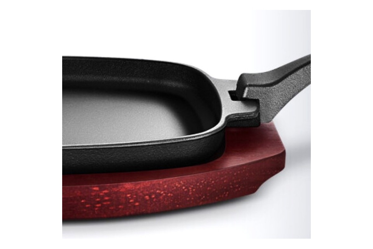 Чавунна сковорода зі знімною ручкою і підставкою 33,5х21 см GRILLI 777201