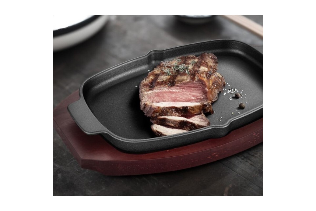 Чавунна сковорода зі знімною ручкою і підставкою 33,5х21 см GRILLI 777201