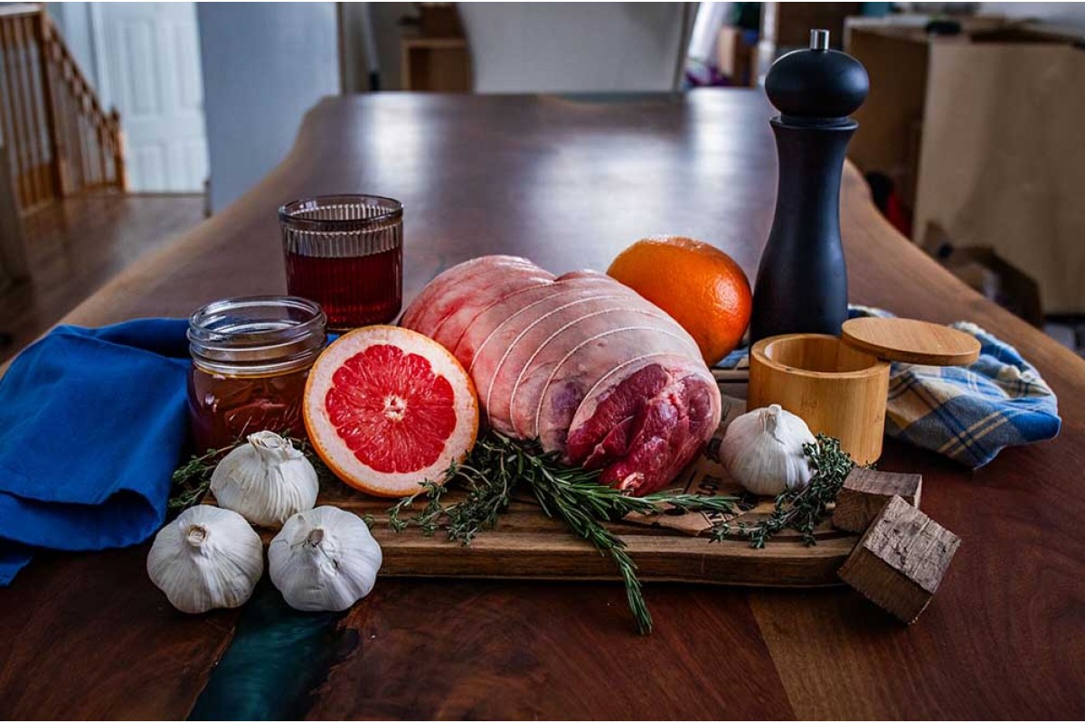 Газовый гриль Napoleon Phantom Prestige 500 Connected с боковой конфоркой Sizzle Zone и вертелом (69232) P500VXRSIBPK-UA-PHM