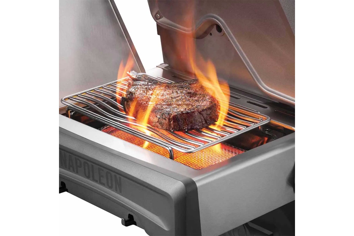 Газовый гриль Napoleon Rogue PRO-S 425 RSIB с боковой конфоркой Sizzle Zone и вертелом черный RPS425RSIBPK-2-UA-R