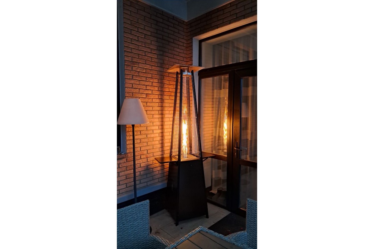 Газовый обогреватель Pyramid Black GRILLI 777415