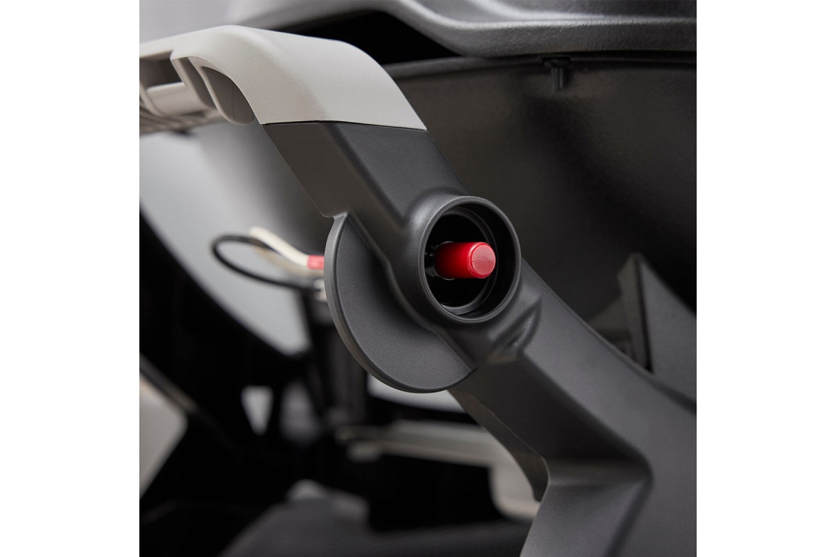 Газовый гриль Weber Q1200N Black с боковыми столиками 1501070