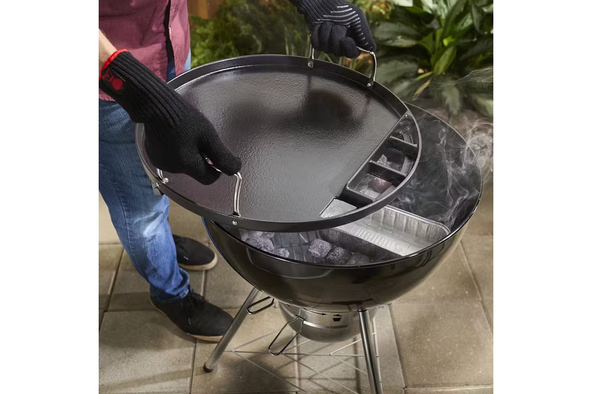 Планча для угольного гриля 57 см Weber Kettle 3400844