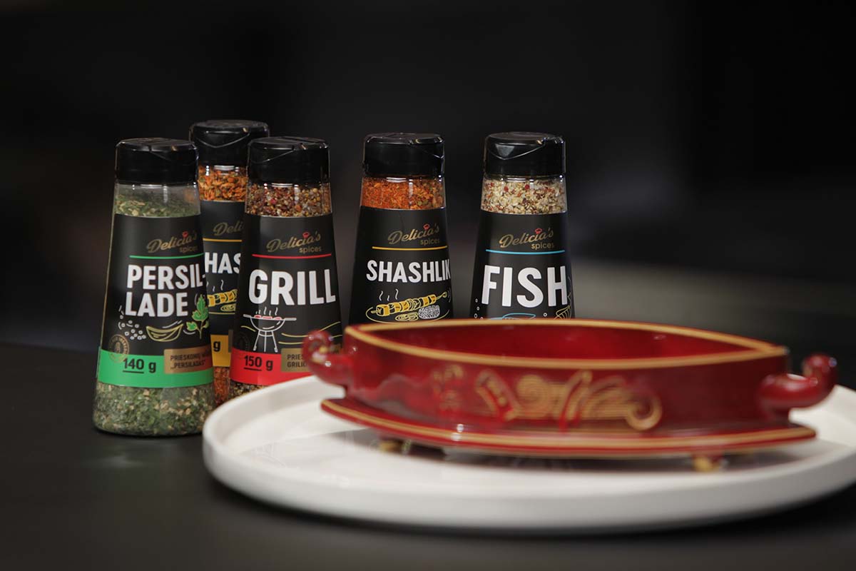 Суміш спецій Delicia's Spices Shashlik для шашлику 140 г 241577