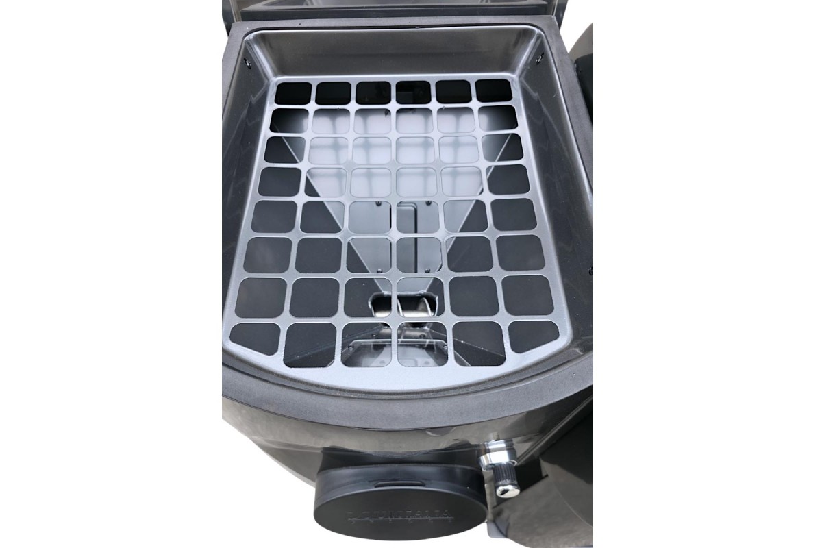 Пеллетный премиум гриль-смокер Louisiana Grills, серия Founders Legacy 1200, 10633 Презентационный