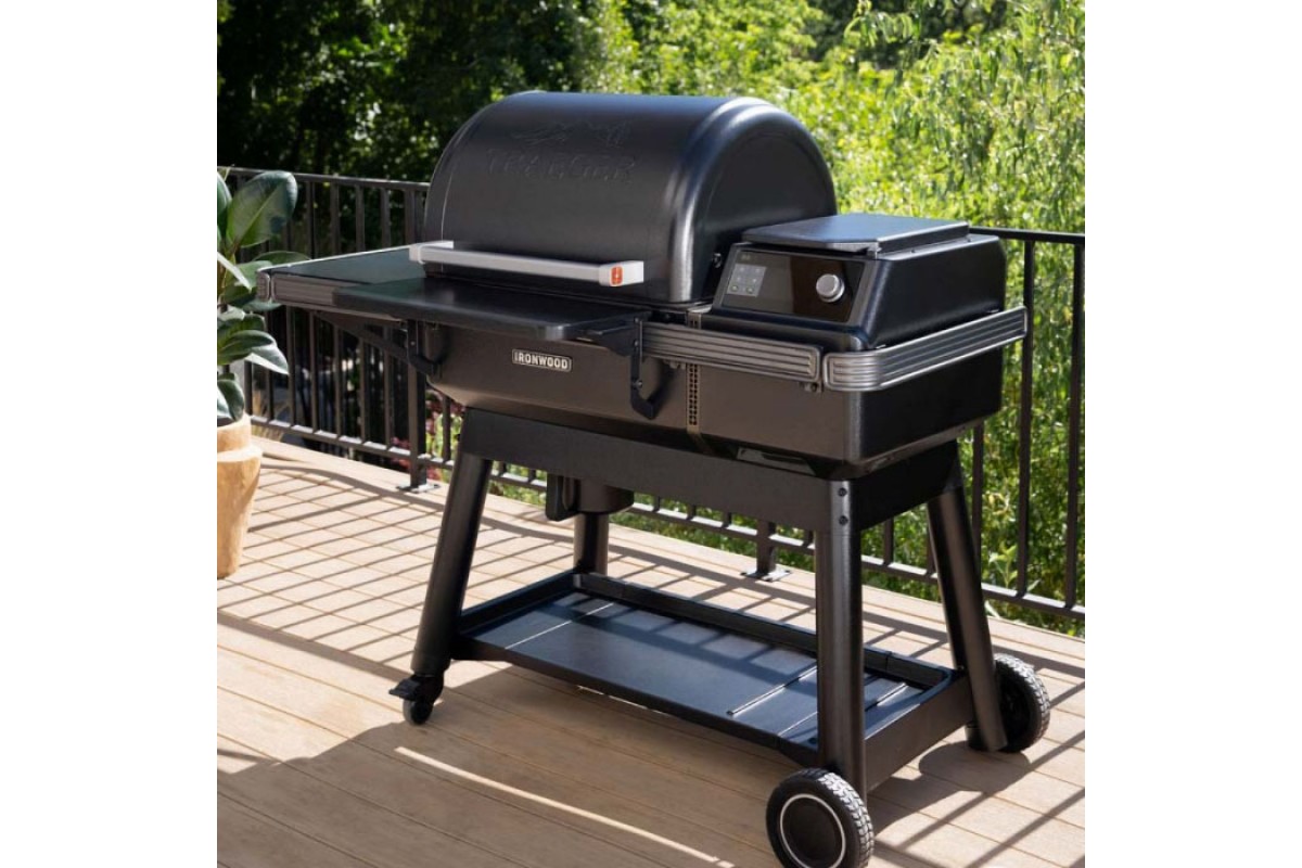 Пеллетный гриль Traeger Ironwood, черный TFB61RLGI