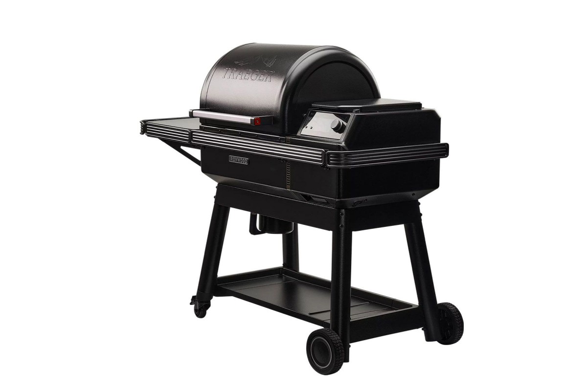 Пеллетный гриль Traeger Ironwood, черный TFB61RLGI