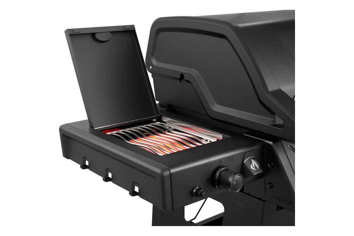 Газовый гриль Napoleon Phantom Freestyle Pro 425 с боковой конфоркой Sizzle Zone и дверкой, черный мат FP425DSIBPK-1-UA-PHM