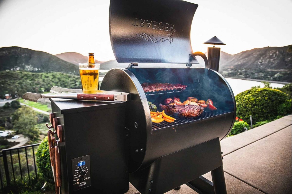 Пелетний гриль Traeger PRO 22 TFB57PUBG