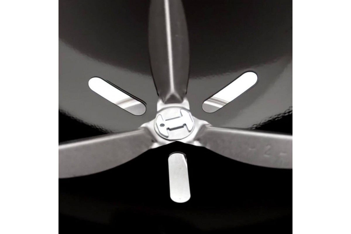 Угольный гриль One-Touch Classic 57 см черный Weber 1341504