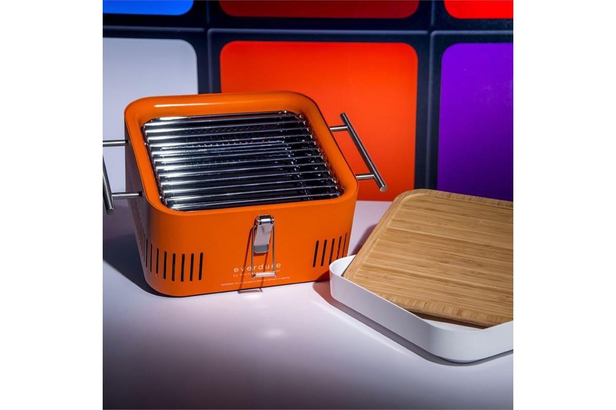 Переносной угольный гриль Everdure Cube, оранжевый