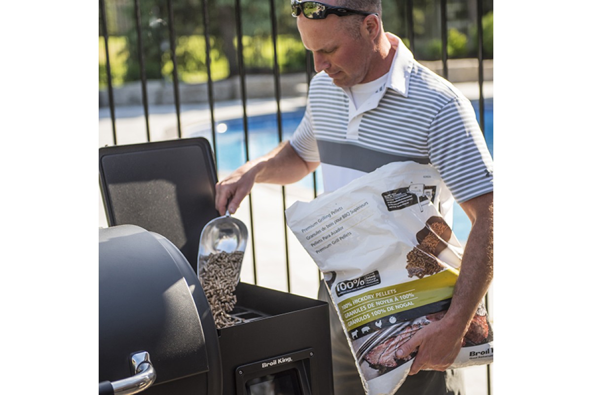 Пеллетный гриль Broil King Regal 400 495055