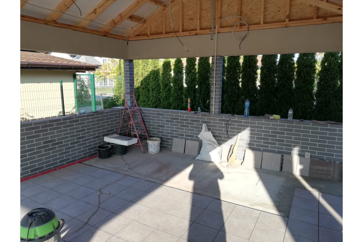 П-Образная бетонная уличная кухня с двухкамерным газовым грилем Imperial 690XL тм Broil King (7,43 м.п.)