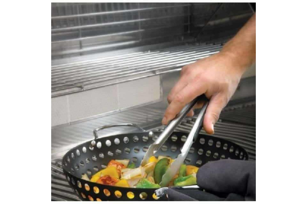 Сковорода-вок перфорированная для овощей Napoleon 56025