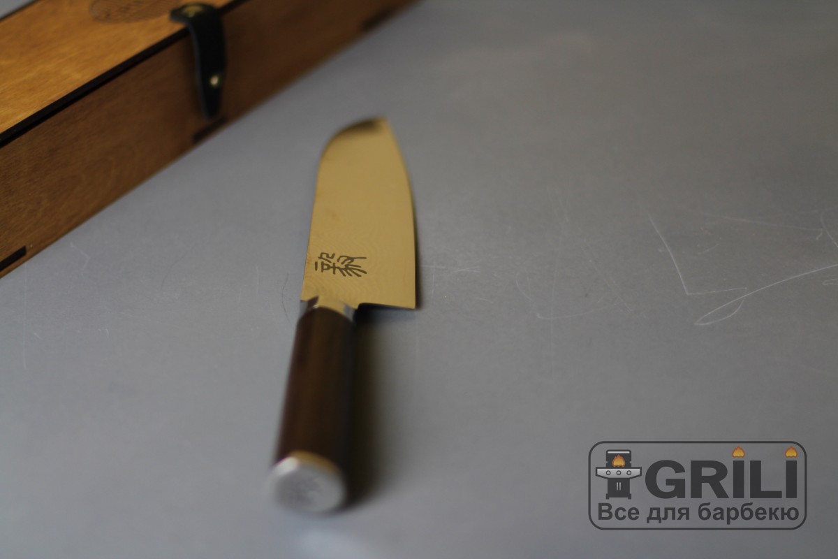 Ніж із дамаської сталі Santoku professional 17см GRILLI 77767