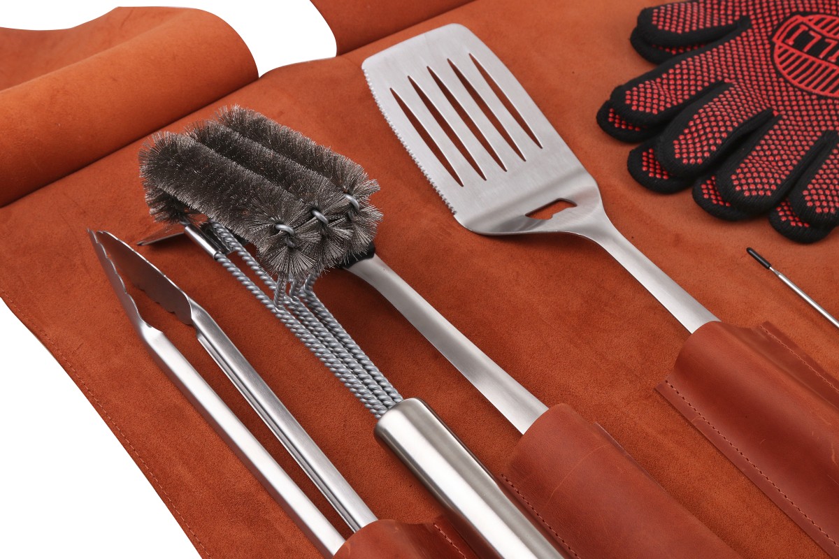 Скрутка для барбекю инструментов кожаная GRILLI 77716
